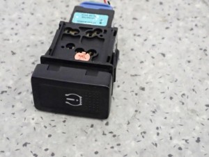 SUZUKI CELERIO 14-19 PRZEŁĄCZNIK CIŚNIENIA OPON