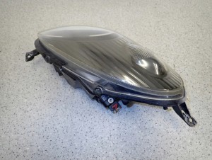 NISSAN MICRA K12 06-08 REFLEKTOR PRAWY LAMPA PRZEDNIA 7/12 MINIATURA