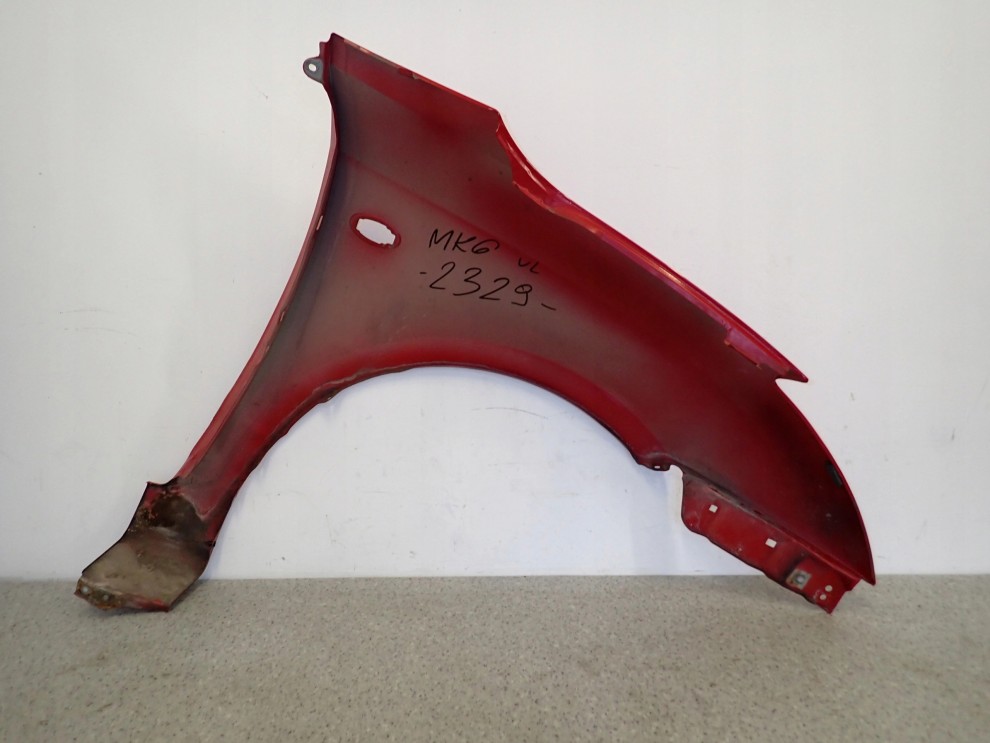 SUZUKI SWIFT MK6 05-09 BŁOTNIK PRZEDNI LEWY ZCK 14/15