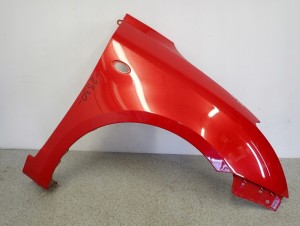 SUZUKI SWIFT MK6 05-09 BŁOTNIK PRZEDNI PRAWY ZCK