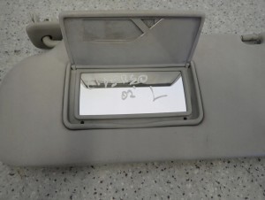 TOYOTA COROLLA VERSO 01- DASZEK PRZECIWSŁONECZNY LEWY 5/6 MINIATURA