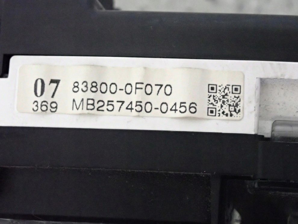 TOYOTA VERSO 09-13 2.0 D4D LICZNIK ZEGARY EUROPA 3/3