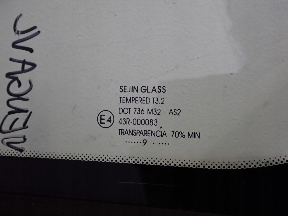 KIA VENGA 09- SZYBA KAROSERYJNA PRZEDNIA LEWA 4/10