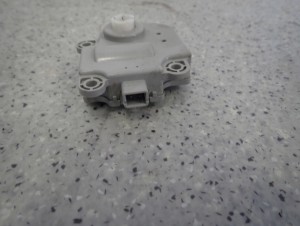 CHEVROLET AVEO T300 11- SILNICZEK NAGRZEWNICY 4/5 MINIATURA