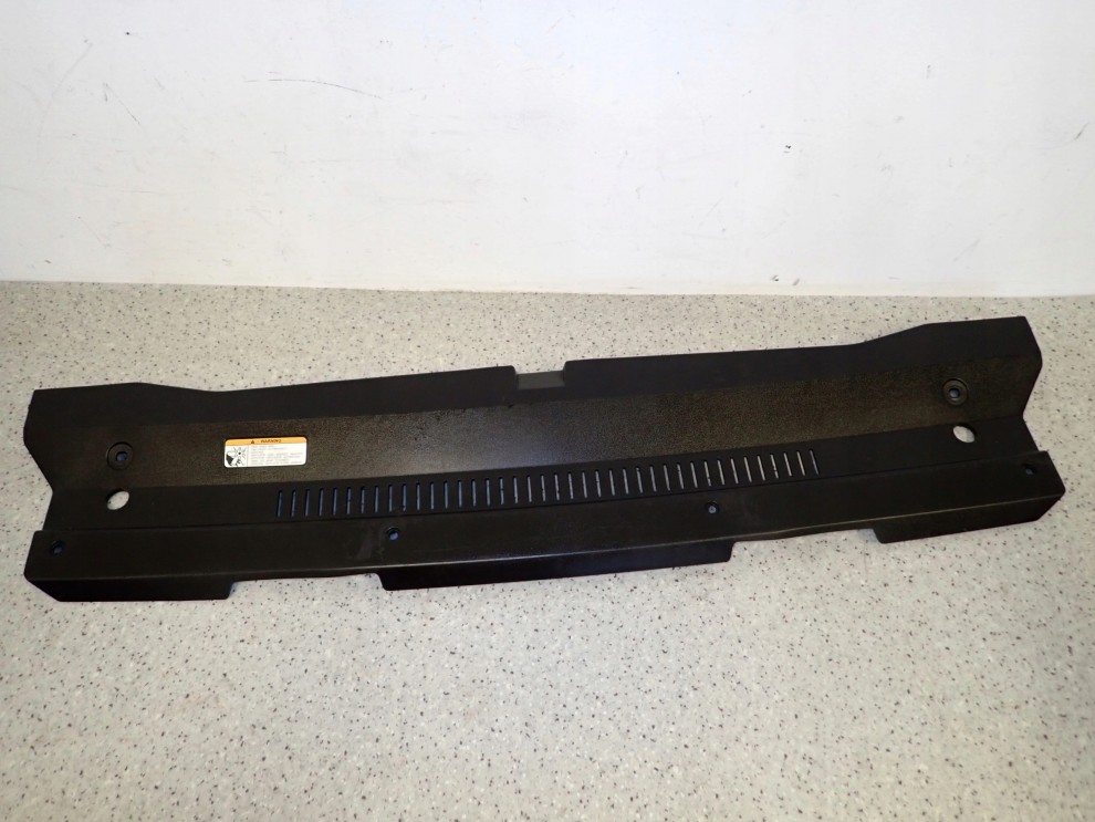 HYUNDAI IX20 HB 5d 09- PLASTIK OSŁONA PASA PRZEDNIEGO 1/5