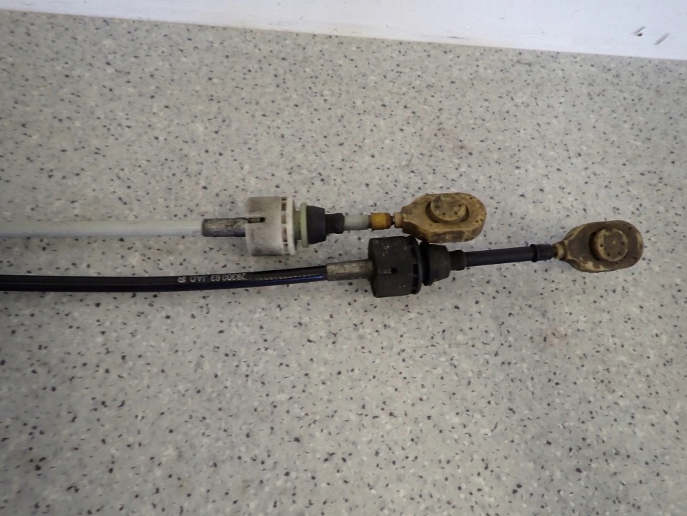 SUZUKI SWIFT 05-07 DIESEL DDIS LINKI ZMIANY BIEGÓW PRZEDLIFT 3/6