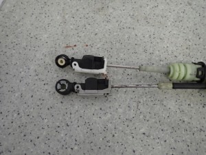 SUZUKI SWIFT 05-07 DIESEL DDIS LINKI ZMIANY BIEGÓW PRZEDLIFT 2/6 MINIATURA