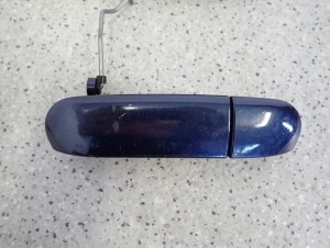 MITSUBISHI COLT 5d 04- KLAMKA KLAPY BAGAŻNIKA 2/6 MINIATURA
