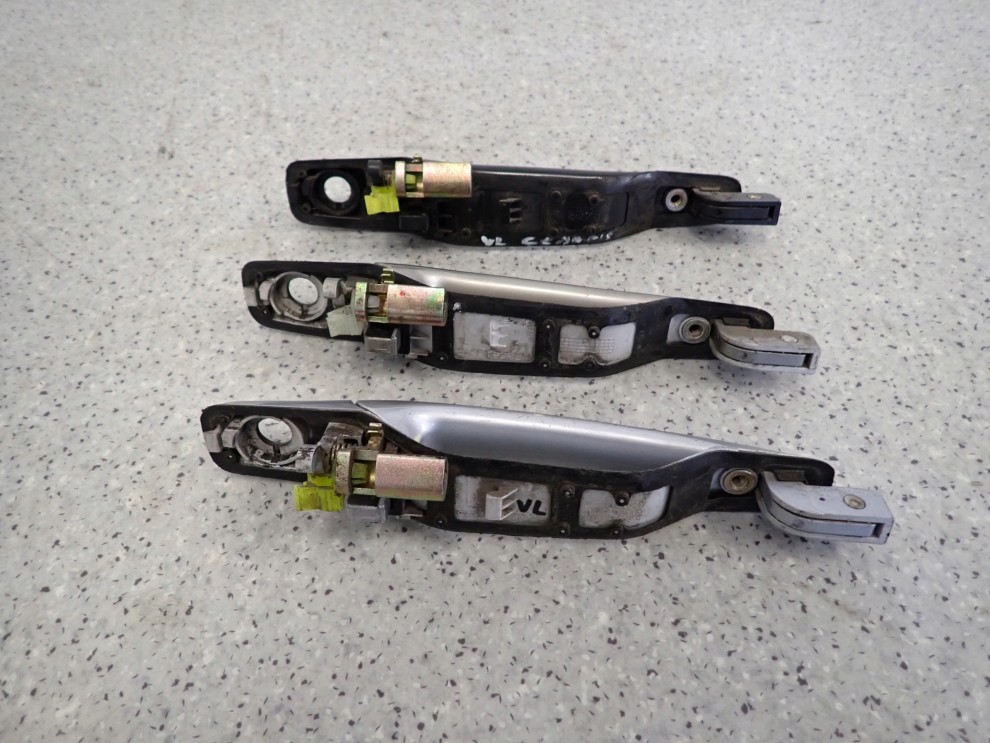 MITSUBISHI GRANDIS 03-11 KLAMKA PRZEDNIA LEWA 5/5