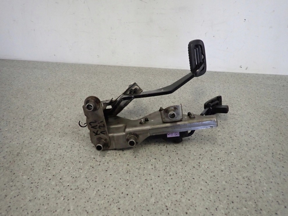 NISSAN MICRA K12 PEDAŁ GAZU POTENCJOMETR PEDAŁ HAMULCA AUTOMAT 5/7