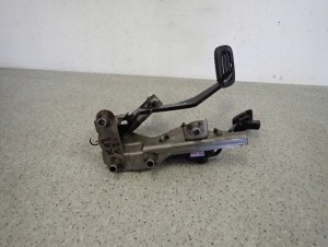 NISSAN MICRA K12 PEDAŁ GAZU POTENCJOMETR PEDAŁ HAMULCA AUTOMAT 5/7 MINIATURA