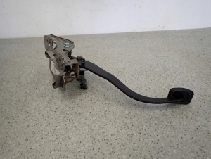 SUZUKI SWIFT MK7 10- PEDAŁ SPRZĘGŁA 7/9 MINIATURA