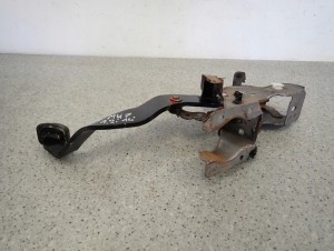 SUZUKI SWIFT MK7 10- PEDAŁ SPRZĘGŁA 9/9 MINIATURA