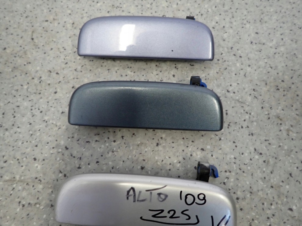 SUZUKI ALTO PIXO 09- KLAMKA DRZWI PRZEDNIA LEWA 3/6