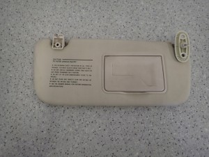HYUNDAI GETZ 02-10 DASZEK PRZECIWSŁONECZNY PRAWY