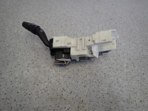 HONDA FRV FR-V 05- PRZEŁĄCZNIK WYCIERACZEK 5/7 MINIATURA