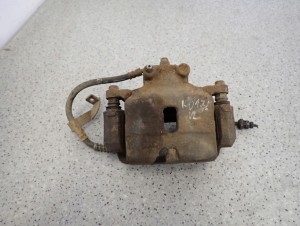 HYUNDAI i40 11- ZACISK HAMULCOWY PRZEDNI LEWY