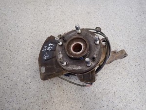 HYUNDAI i40 11- ZWROTNICA PRZEDNIA PRAWA