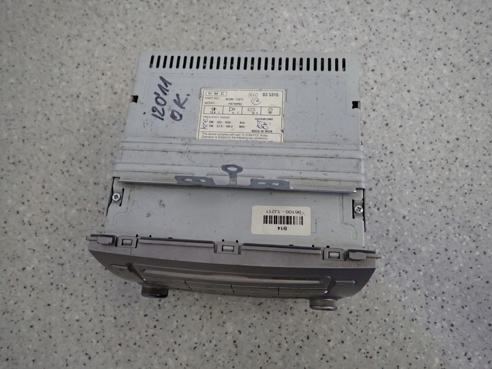 HYUNDAI i20 08-12 RADIO CD 5/11