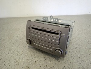 HYUNDAI i20 08-12 RADIO CD 4/11 MINIATURA