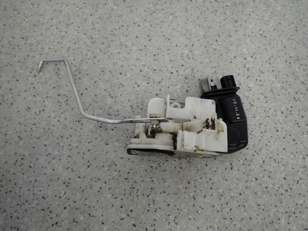 HONDA JAZZ II LIFT 06-08 ZAMEK DRZWI PRZEDNI PRAWY 3/7