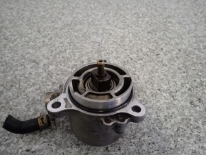 MAZDA 5 6 2.0D RF7 05- POMPA PODCIŚNIENIA VACUM 6/7 MINIATURA