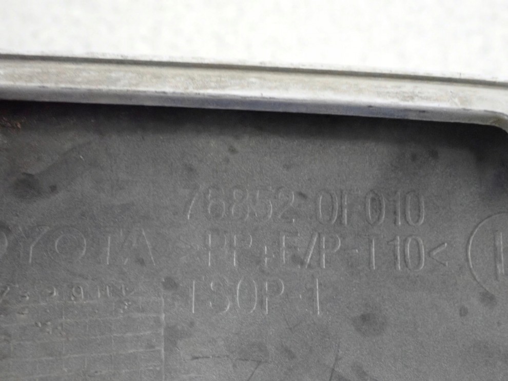 COROLLA VERSO 04-07 LISTWA NAKŁADKA ZDERZAKA PRZÓD LEWA 7/8