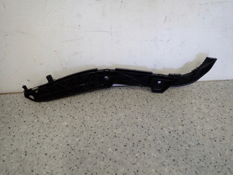TOYOTA COROLLA VERSO 04-07 ŚLIZG TYLNY LEWY NA BŁOTNIK 3/9