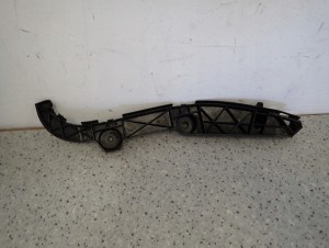 TOYOTA COROLLA VERSO 04-07 ŚLIZG TYLNY LEWY NA BŁOTNIK 9/9 MINIATURA