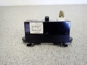 MITSUBISHI COLT 04- WYŚWIETLACZ EKRAN 5/6 MINIATURA