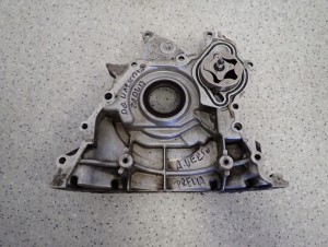 TOYOTA PREVIA AVENSIS VERSO 00-06 2.0 D4D POMPA OLEJU