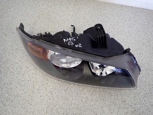 NISSAN ALMERA N16 03-05 REFLEKTOR PRZEDNI PRAWY LAMPA EUROPA 5/10 MINIATURA