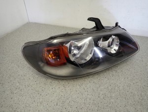 NISSAN ALMERA N16 03-05 REFLEKTOR PRZEDNI PRAWY LAMPA EUROPA 6/10 MINIATURA