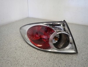 MAZDA 6 5d 02-05 LAMPA TYLNA LEWA ZEWNĘTRZNA