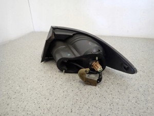MAZDA 6 5d 02-05 LAMPA TYLNA LEWA ZEWNĘTRZNA 8/8 MINIATURA