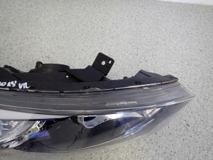 KIA RIO III 11-14 REFLEKTOR LAMPA PRZEDNIA PRAWA 10/13 MINIATURA