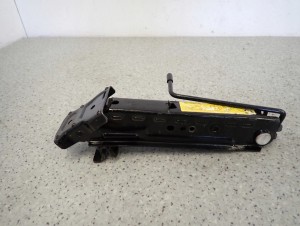 MAZDA PODNOŚNIK SAMOCHODOWY LEWAREK 3/6 MINIATURA