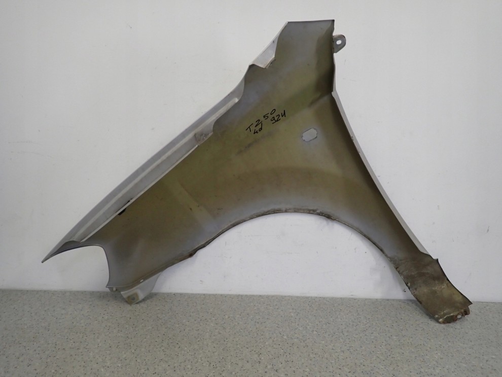 CHEVROLET AVEO SEDAN 4d T250 07- BŁOTNIK PRZEDNI PRAWY 92U 9/9
