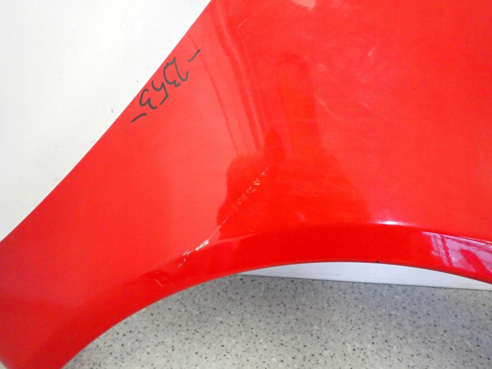 MITSUBISHI COLT 3d 04-08 BŁOTNIK PRZEDNI PRAWY P04 7/11