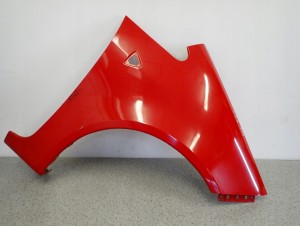 MITSUBISHI COLT 3d 04-08 BŁOTNIK PRZEDNI PRAWY P04