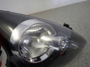 TOYOTA AYGO 06- REFLEKTOR PRAWY LAMPA PRZÓD PRAWA 8/11 MINIATURA