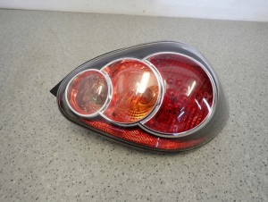 TOYOTA AYGO 10-12 LAMPA TYLNA PRAWA