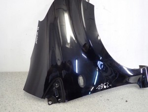 TOYOTA AYGO 05-12 BŁOTNIK PRZEDNI PRAWY 211 7/9 MINIATURA