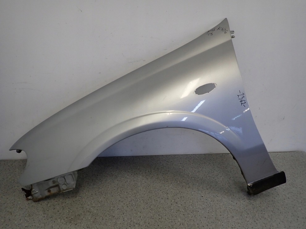 NISSAN ALMERA N16 03-06 BŁOTNIK PRZEDNI LEWY KY0 1/12
