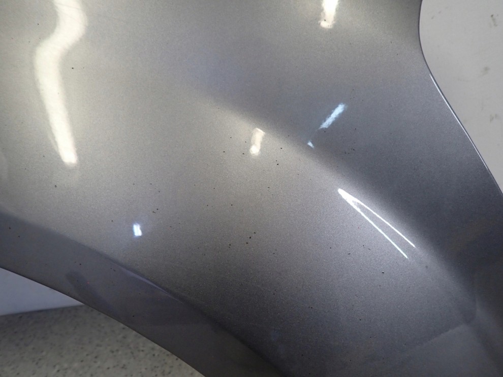 SUZUKI SPLASH 08-14 BŁOTNIK PRZEDNI PRAWY ZCD 9/10