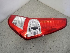 SUZUKI SPLASH 08-14 LAMPA TYLNA PRAWA 2/7 MINIATURA