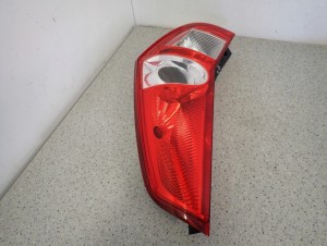 SUZUKI SPLASH 08-14 LAMPA TYLNA PRAWA 4/7 MINIATURA