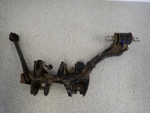 HONDA FR-V FRV WAHACZ DOLNY TYLNY PRAWY