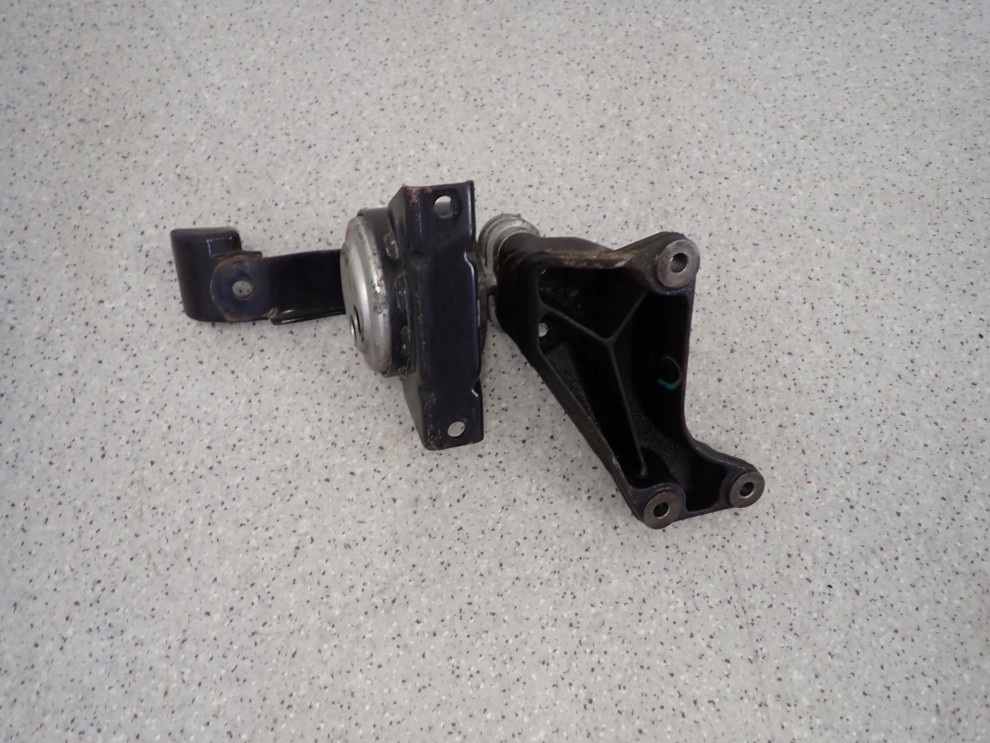 CHEVROLET LACETTI NUBIRA 1.6 BENZYNA 03-09 ALTERNATOR 6/8