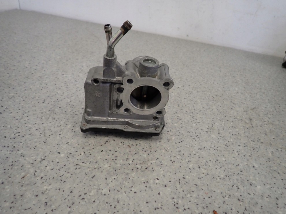 MITSUBISHI COLT CZ3 04- 1.1i PRZEPUSTNICA POWIETRZA MN149258 7/8